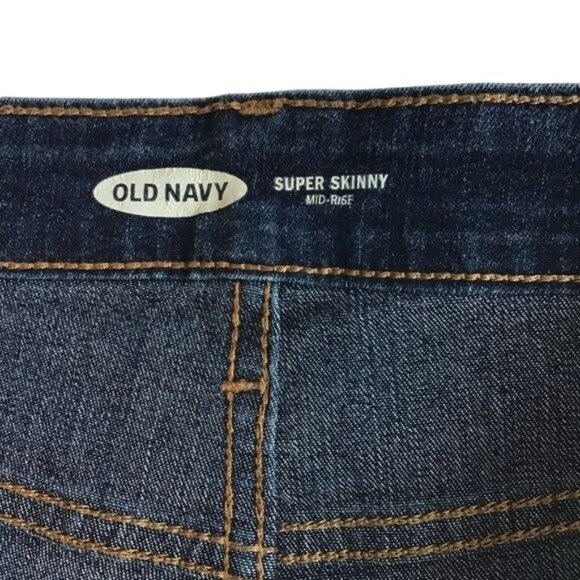 Old Navy Womens Mid Rise Super Skinny Jeans Size 8 - Picture 4 of 6